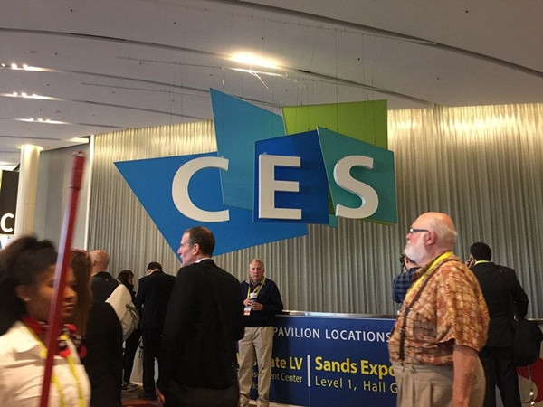 CES exhibition, we meet in USA