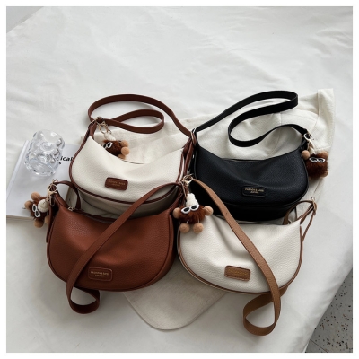 Fashion versatile soft leather crossbody bag large capacity shoulder dumpling bag