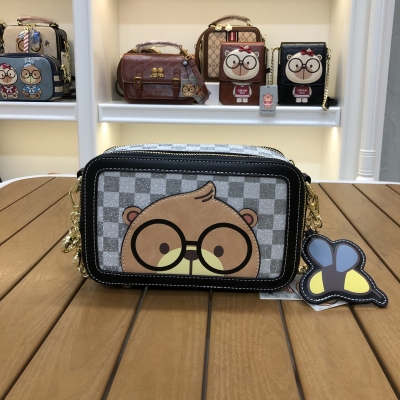 C1215-2 Cream Bear 2022 new fashion checkerboard small square bag cartoon shoulder messenger bag