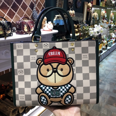 C1244-1 CREAM BEAR Checkerboard Cartoon Cute Fashion Tote Bag Spring Summer Casual Messenger Commuting Bag for Female